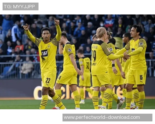 德甲激战:皇马逆转多特蒙德全场沸腾赛后点评引发热议