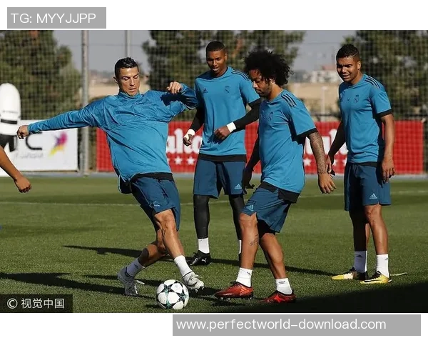 德甲精彩对决皇马与热刺战成平局绝杀瞬间点燃全场激情